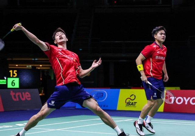 的比赛氛围 的比赛氛围